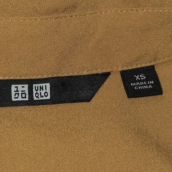 Uniqlo Rayon Skipper Collar Blouse Mustard Yellow Relaxed Fit XS Career Office - Picture 2 of 11